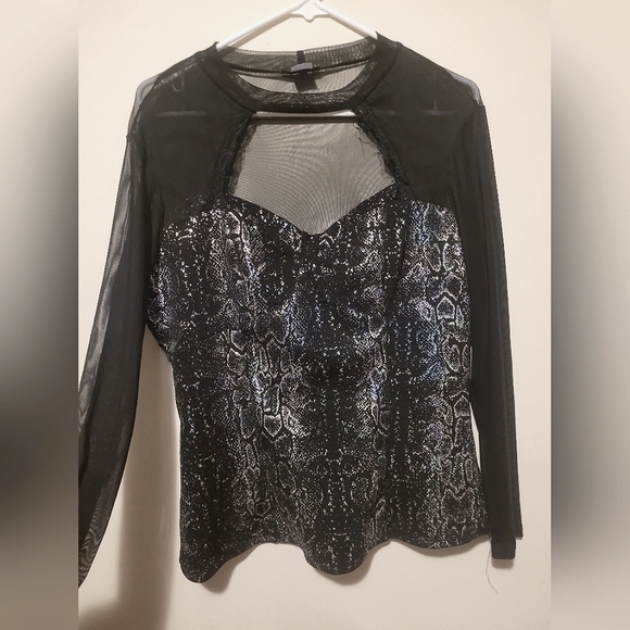 Womens Blouse XL Venus - Picture 3 of 3